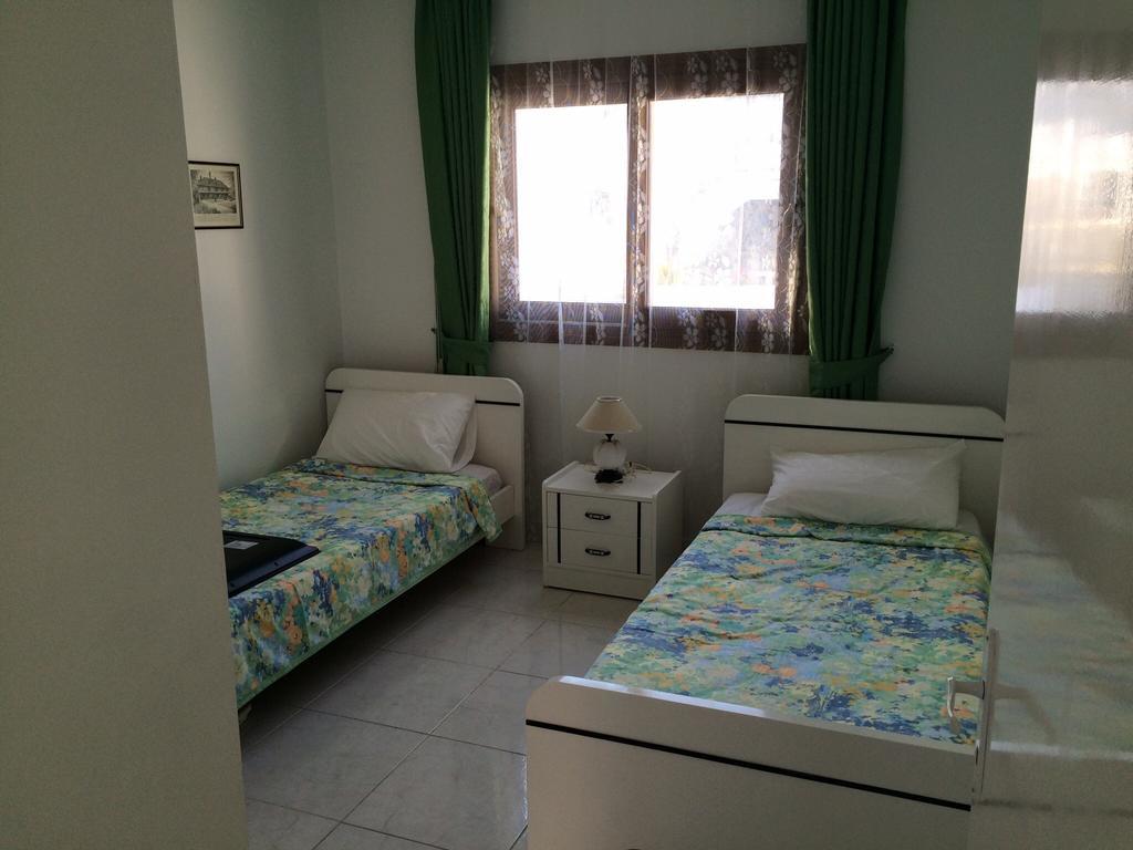 Pissouri Beach Front Apartments Bilik gambar