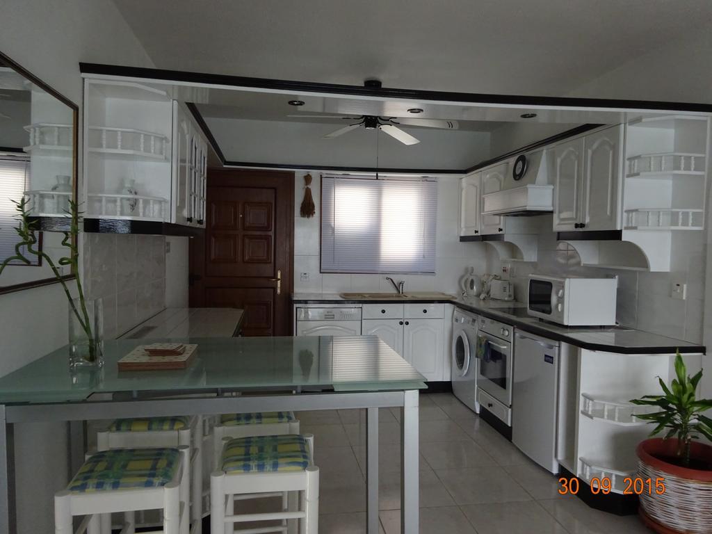 Pissouri Beach Front Apartments Bilik gambar