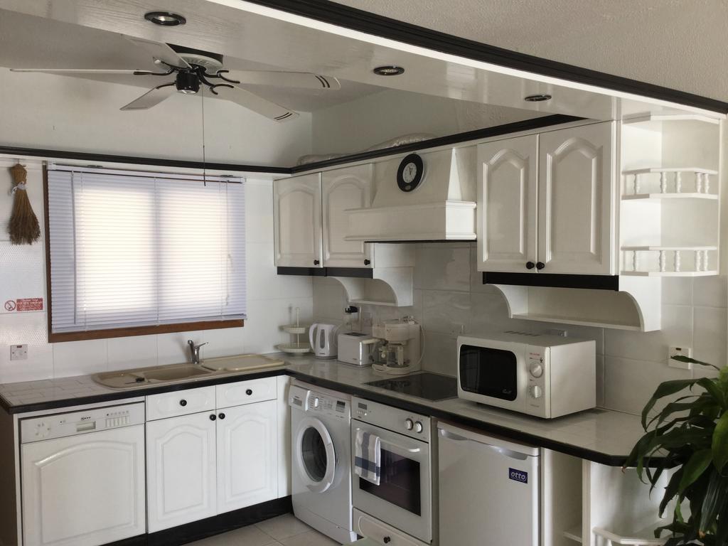 Pissouri Beach Front Apartments Luaran gambar